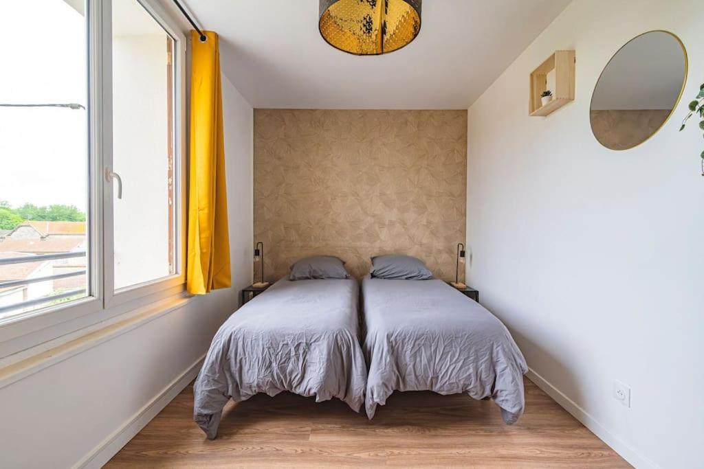 "Le Chaleureux" Appartement Pour 4 Personnes Isles-sur-Suippe Екстериор снимка